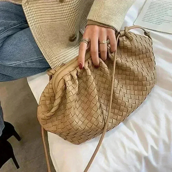 BOUTIQUE faux leather quilted ruched purse - Picture 1 of 6